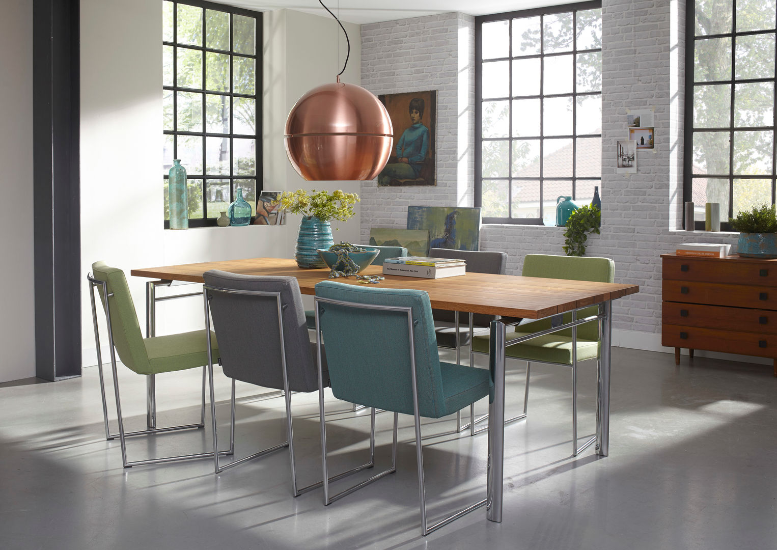homify Dining room Chairs & benches