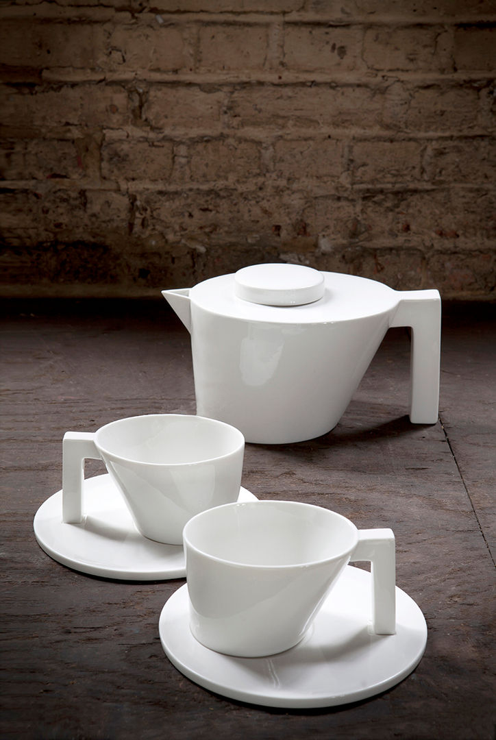 Unify teapot & cups un'dercast Minimalist dining room Crockery & glassware