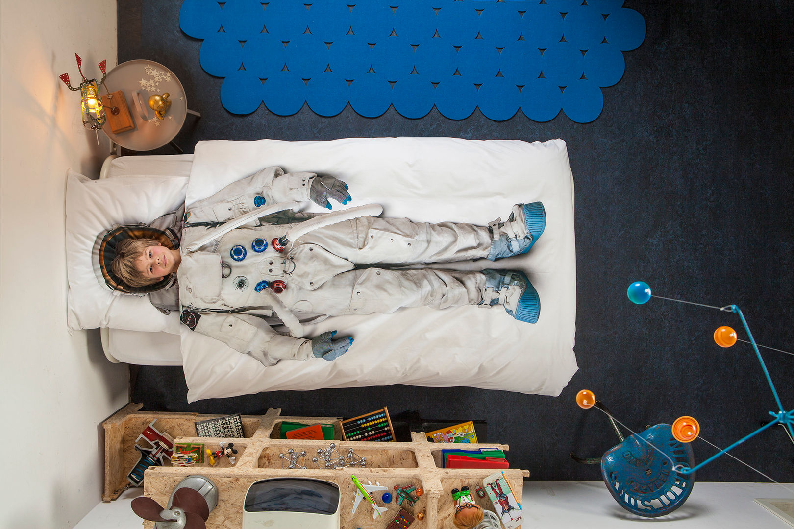 SNURK Children's Astronaut Duvet Bedding Set Cuckooland Nowoczesny pokój dziecięcy