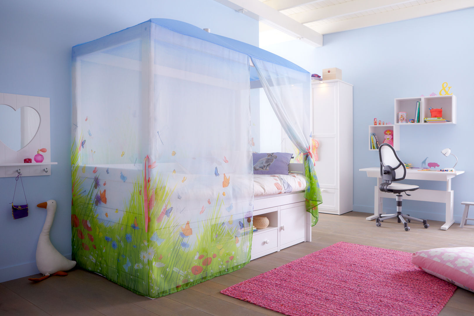 Butterfly Luxury 4 Poster Girls Cabin Bed With Storage Cuckooland Moderne kinderkamers Bedden en wiegen