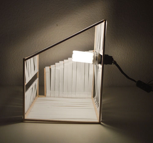 Lampe en papier, Sophie Farines Sophie Farines Salon minimaliste Eclairage