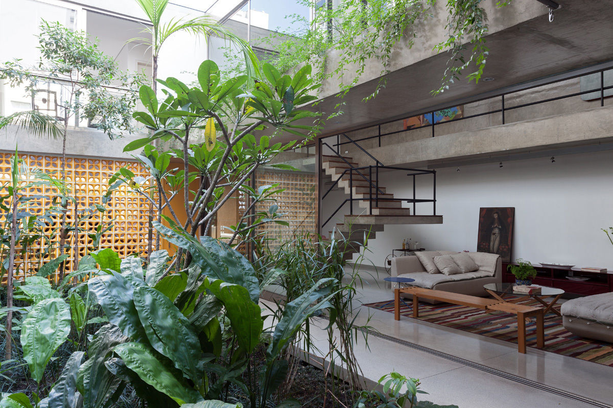 CASA JARDINS, CR2 Arquitetura CR2 Arquitetura บ้านและที่อยู่อาศัย