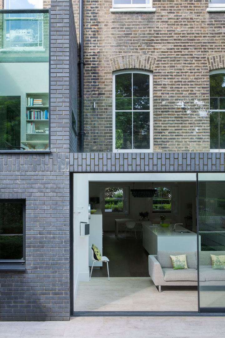 A Brick and a Half house, Lipton Plant Architects Lipton Plant Architects Kitchen