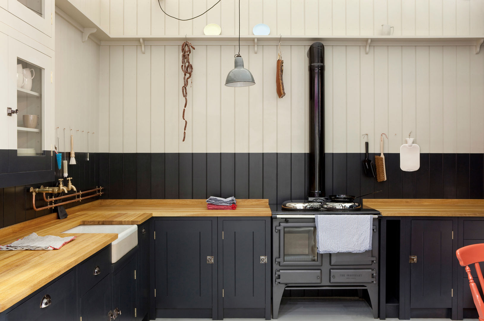 The Original British Standard Kitchen British Standard by Plain English Country style kitchen Wood Wood effect