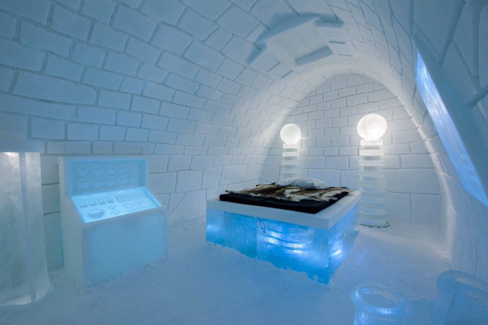 Ice hotel , Pin Pin Pin Pin Bedrijfsruimten