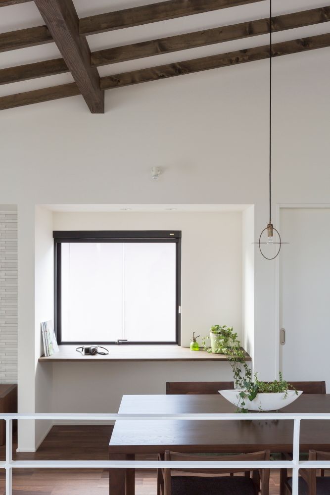 Matsuo House, ALTS DESIGN OFFICE: ALTS DESIGN OFFICEが手掛けた現代のです。,モダン