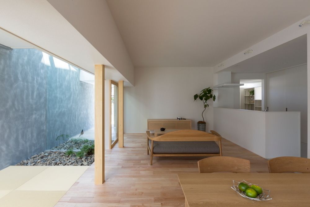 Kusatsu House, ALTS DESIGN OFFICE ALTS DESIGN OFFICE Moderne slaapkamers
