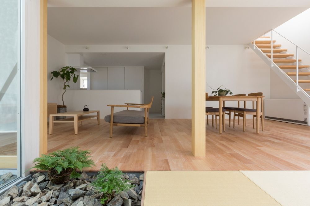 Kusatsu House, ALTS DESIGN OFFICE ALTS DESIGN OFFICE モダンデザインの リビング