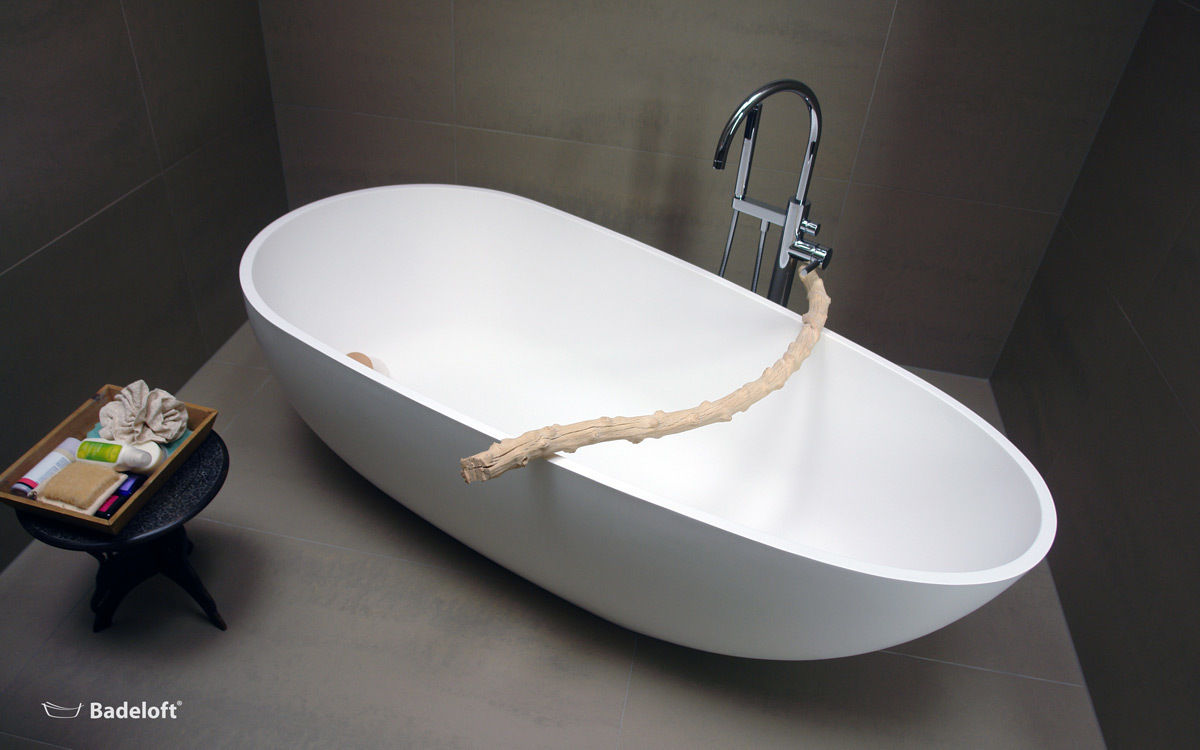 Edle freistehende Badewannen für luxuriöse Badezimmer, Badeloft - Badewannen und Waschbecken aus Mineralguss und Marmor Badeloft - Badewannen und Waschbecken aus Mineralguss und Marmor Kamar Mandi Modern Bathtubs & showers