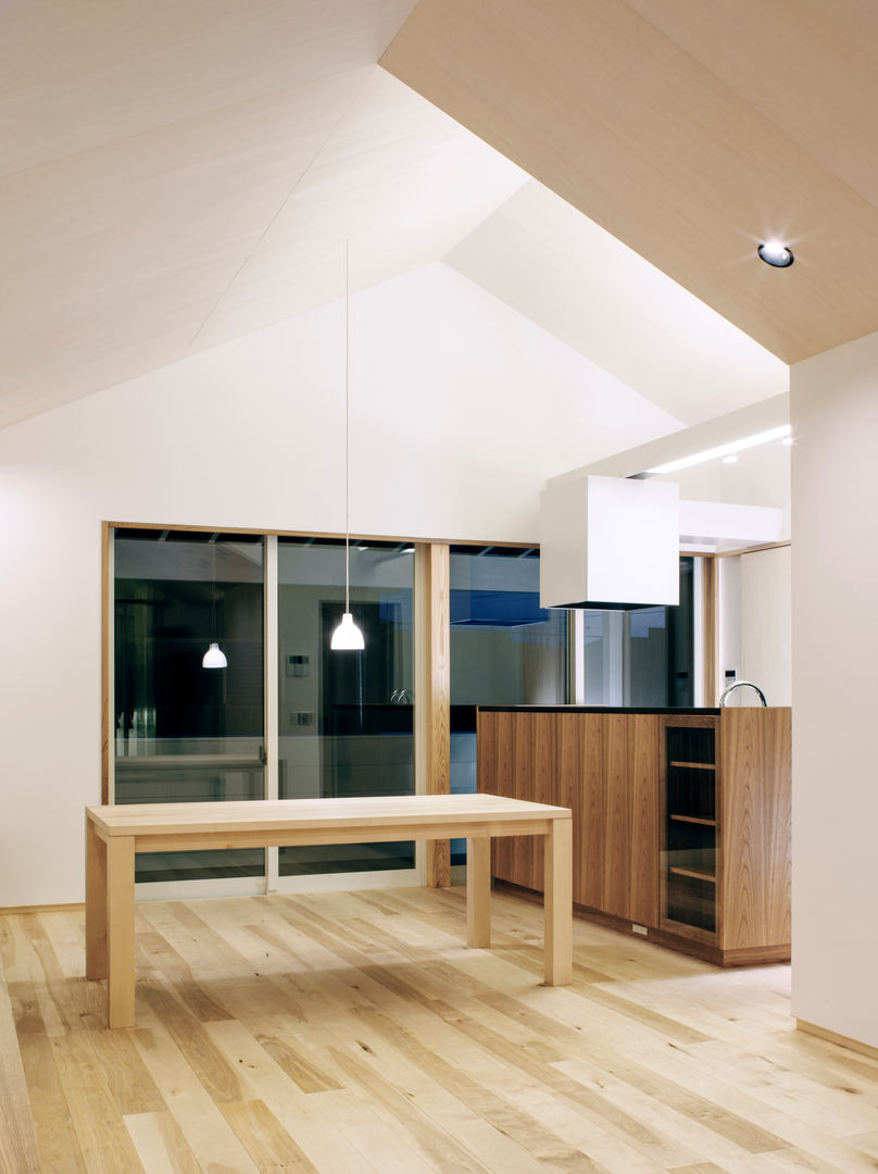 丸山町の家 , アトリエ ＦＵＤＯ アトリエ ＦＵＤＯ Casas modernas: Ideas, diseños y decoración