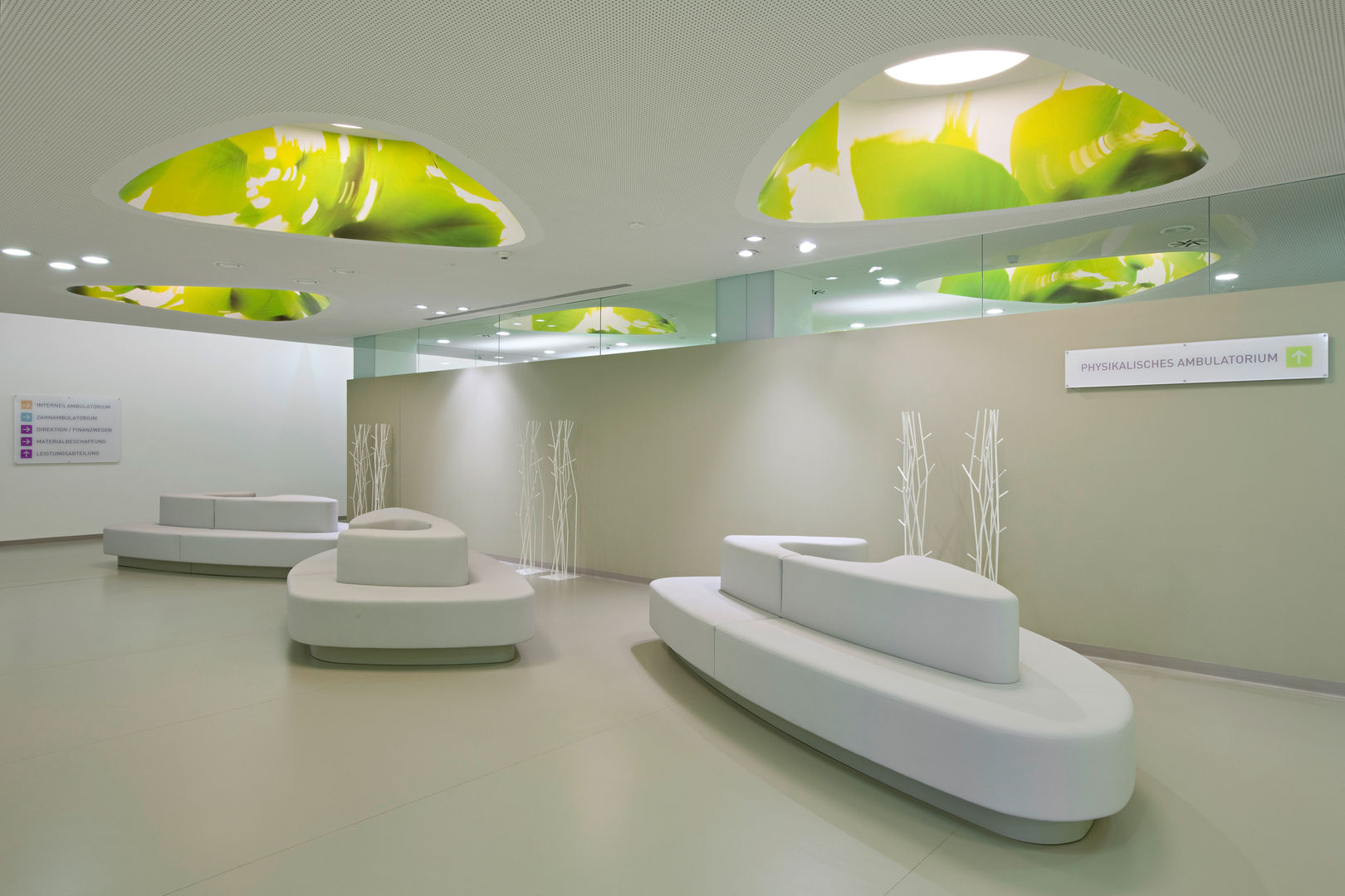 Whales, airture airture Commercial spaces Office spaces & stores