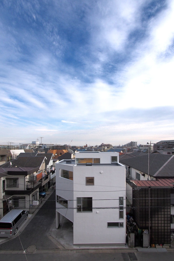 House in Heiwadai, アトリエ スピノザ アトリエ スピノザ Moderne huizen