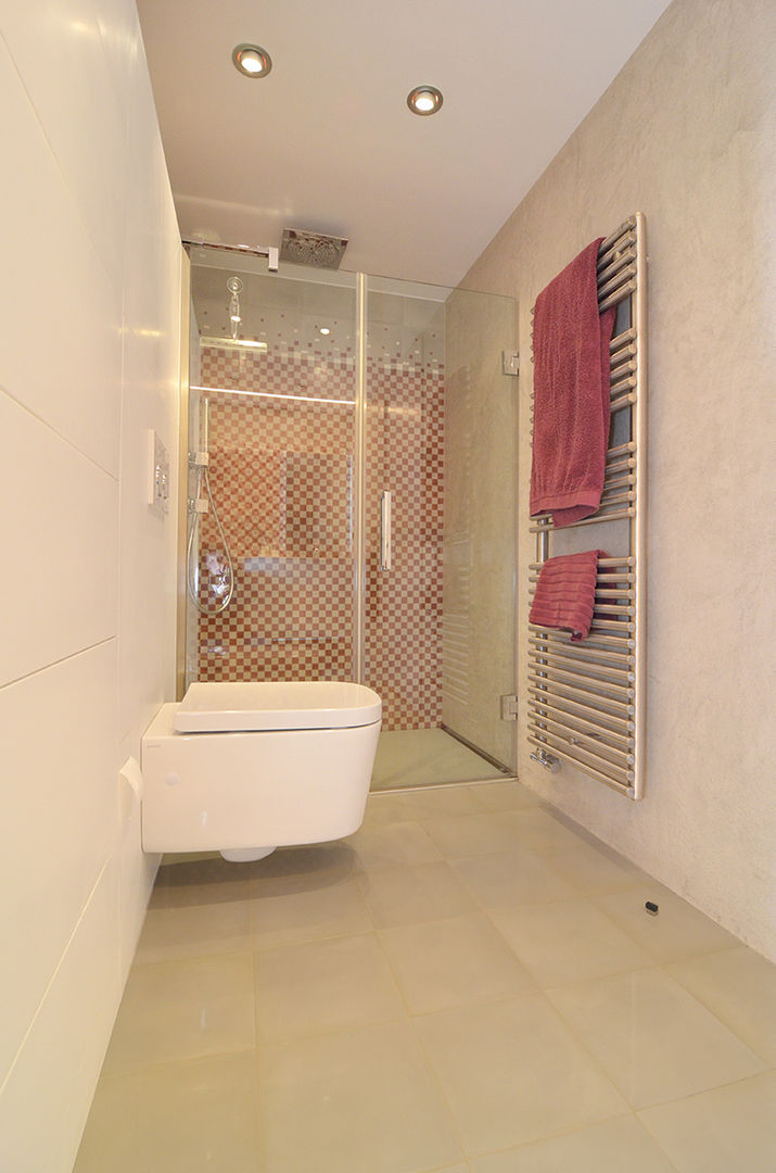 Baño con almacenaje, Trestrastos Trestrastos Kamar Mandi Modern