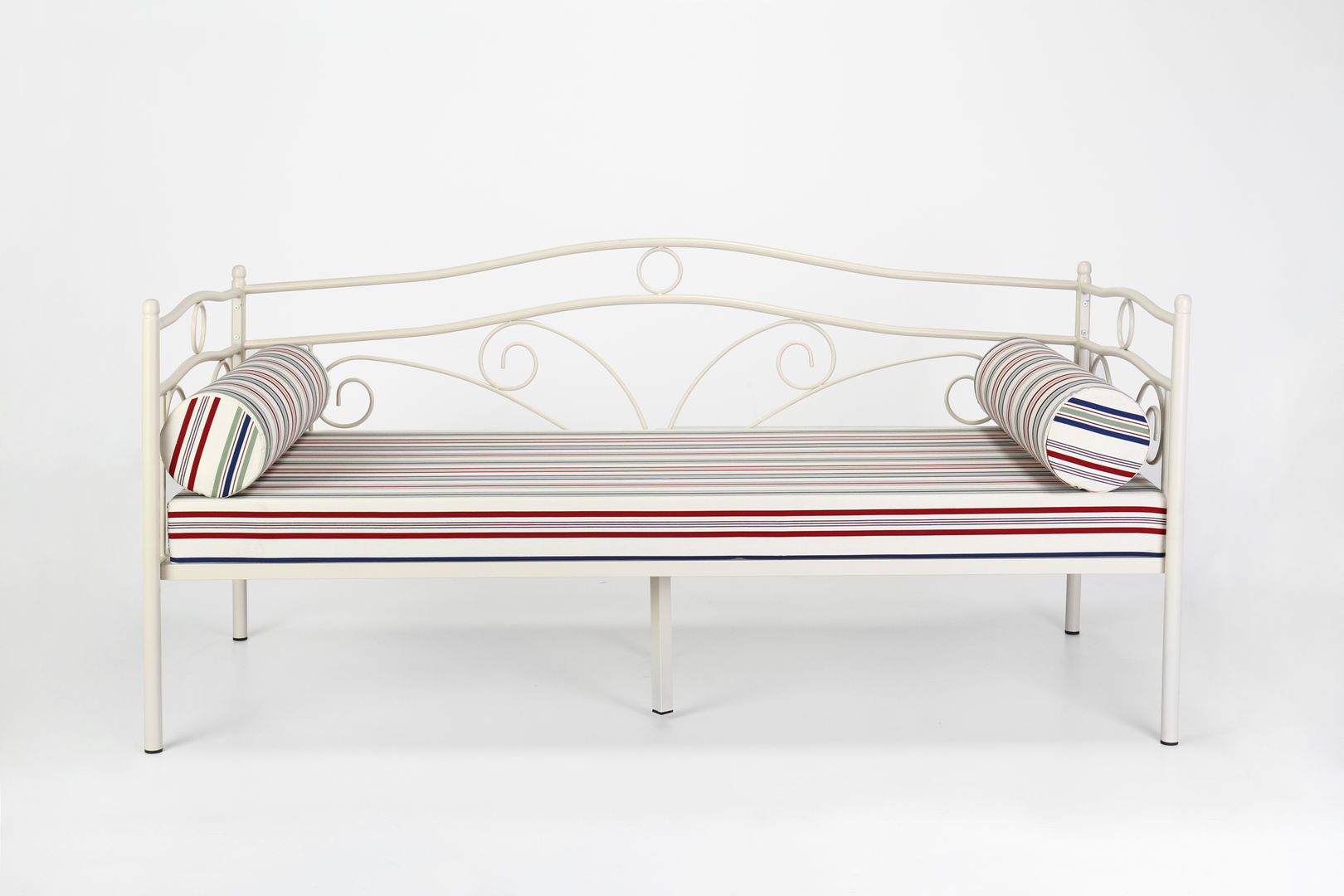 Demir Daybed K105 Mobilya Pazarlama Danışmanlık San.İç ve Dış Tic.LTD.ŞTİ. Modern Bahçe Mobilyalar