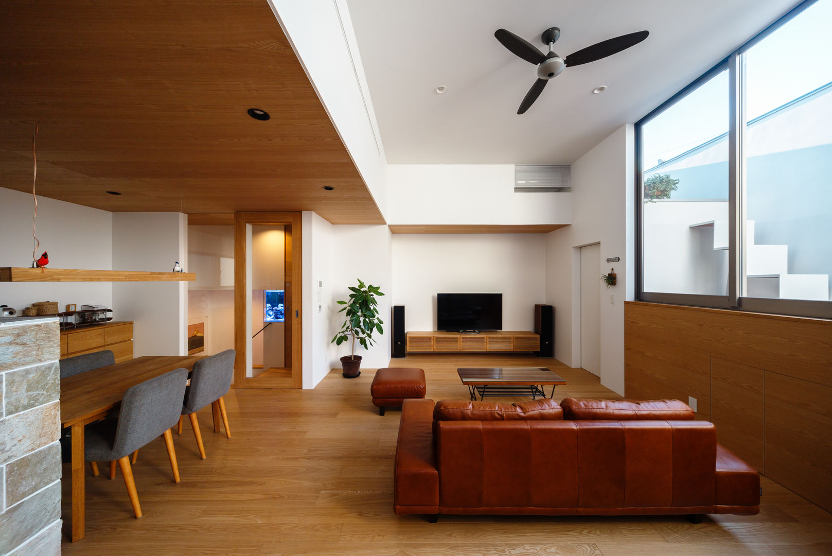 haus-wave, 一級建築士事務所haus 一級建築士事務所haus Scandinavian style living room