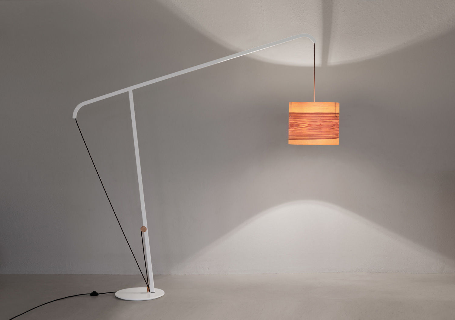 WB01 Wald-Haus Switzerland, studio frieszumbuehl studio frieszumbuehl غرفة المعيشة Lighting