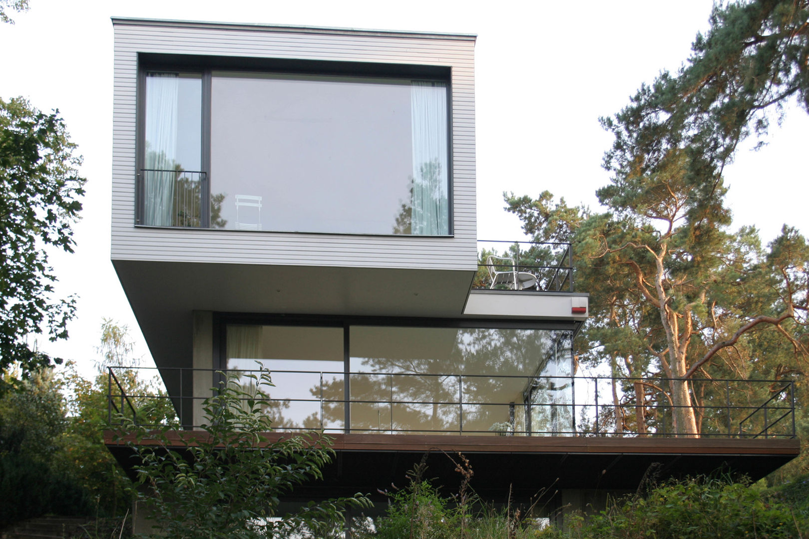 Haus W, THOMAS BEYER ARCHITEKTEN THOMAS BEYER ARCHITEKTEN منازل