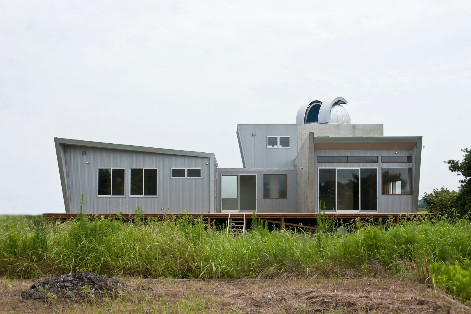 天体望遠鏡のある家, tai_tai STUDIO tai_tai STUDIO Modern Houses