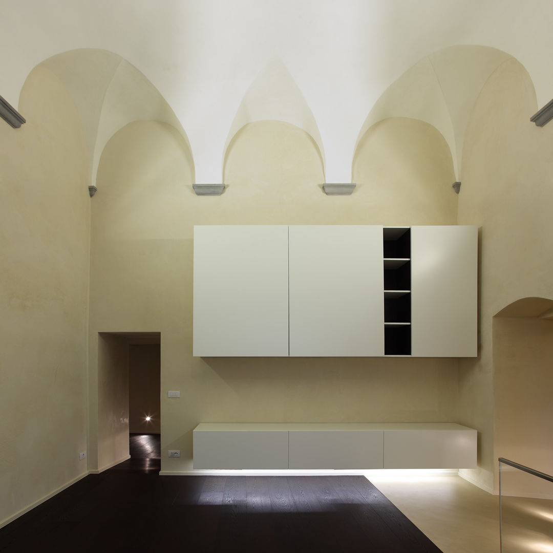 Appartamento in Piazza S.Giovanni, CMT Architetti CMT Architetti Rumah Minimalis