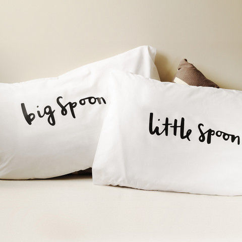 Spooning pillows Old English Company Slaapkamer Accessoires & decoratie