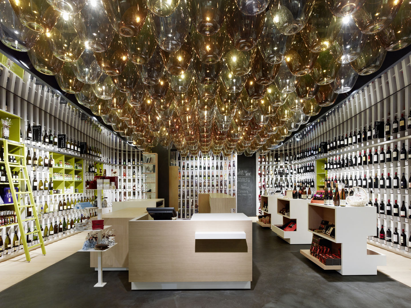 Wein & Wahrheit, Ippolito Fleitz Group – Identity Architects Ippolito Fleitz Group – Identity Architects Commercial spaces