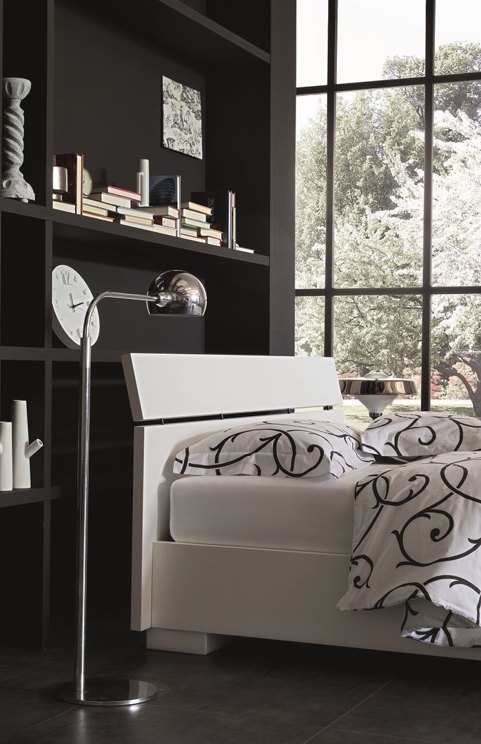 WOOD COLLECTION , OGGIONI - The Storage Bed Specialist OGGIONI - The Storage Bed Specialist Camera da letto moderna Letti e testate