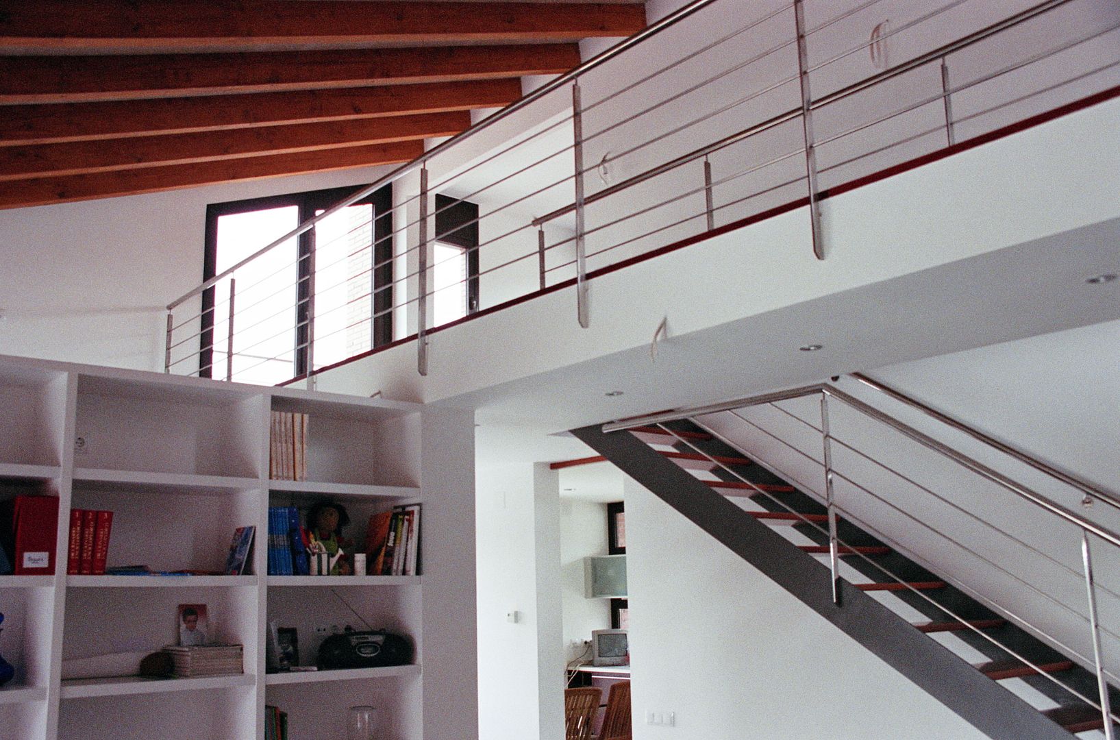 Stair FG ARQUITECTES Modern corridor, hallway & stairs