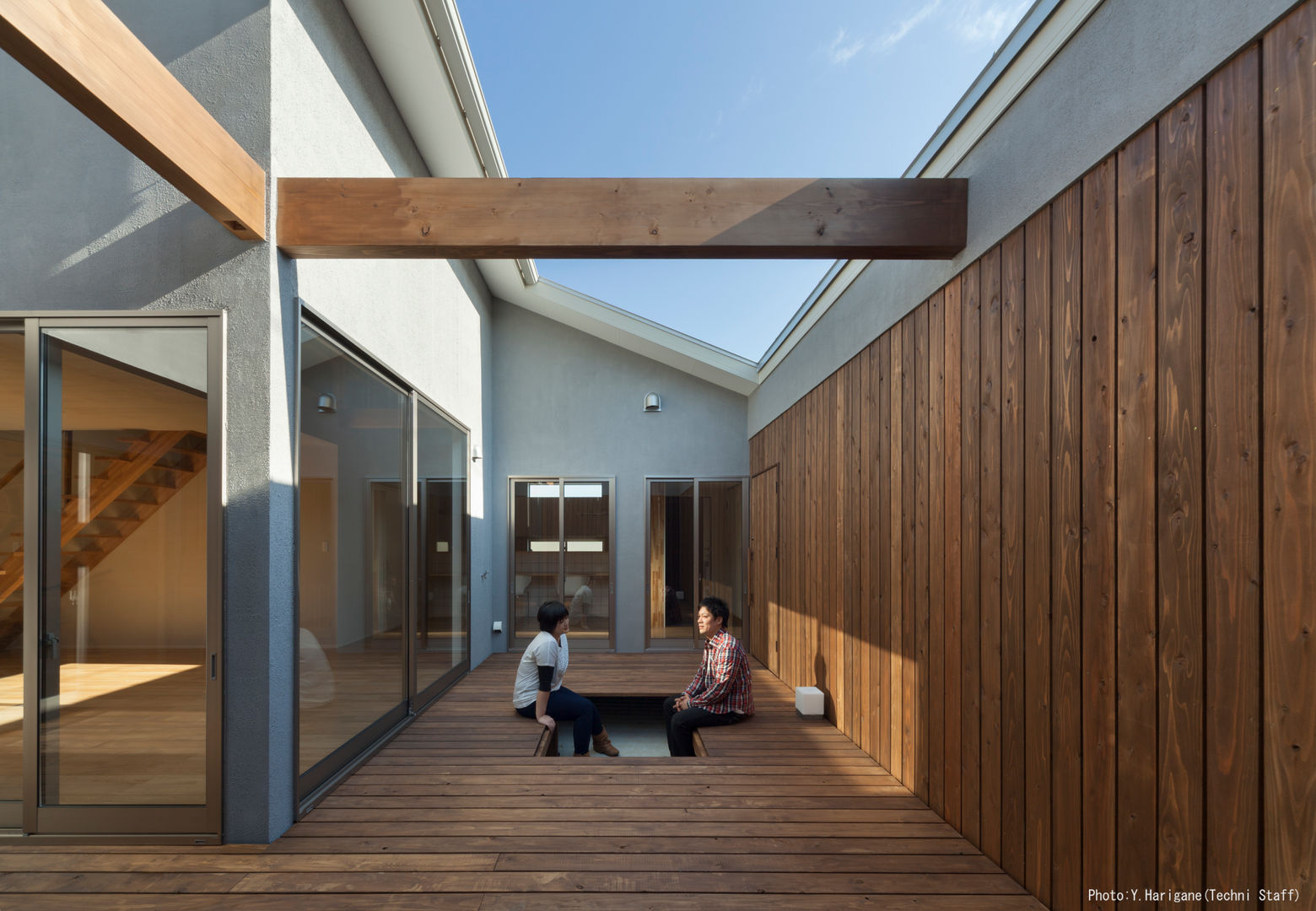 TOHKOU HOUSE, 松岡健治一級建築士事務所 松岡健治一級建築士事務所 Minimalist Bahçe