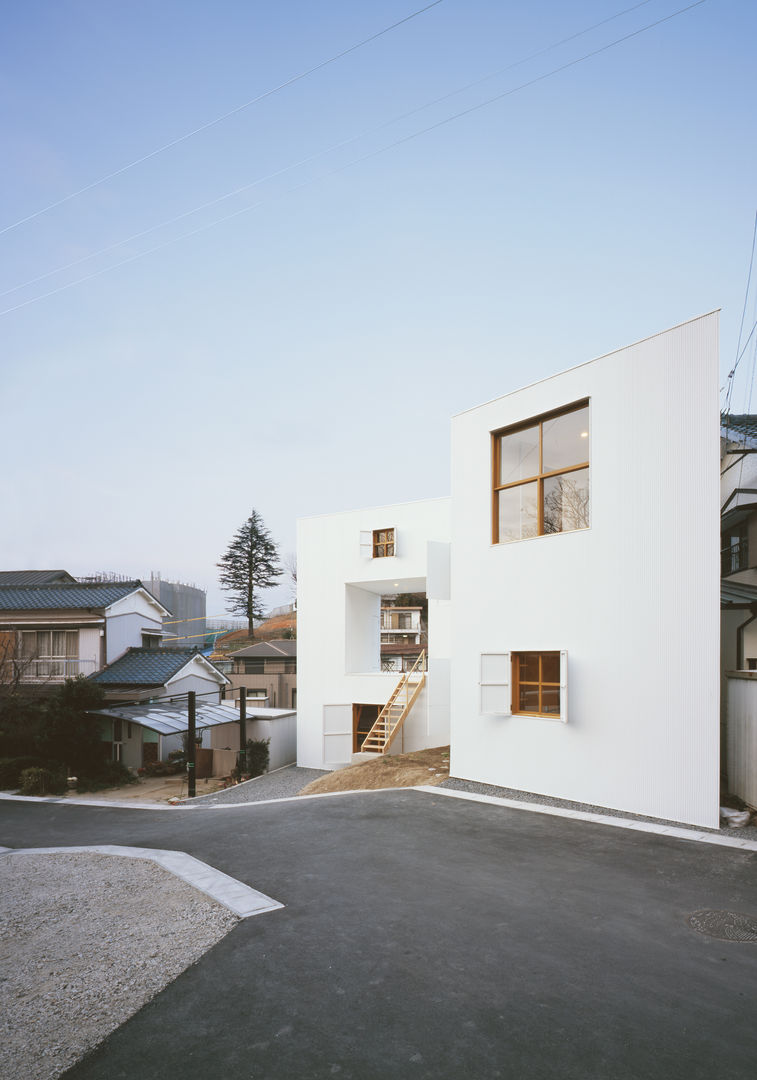 透明な地形, 南川祐輝建築事務所 南川祐輝建築事務所 Casas de estilo minimalista