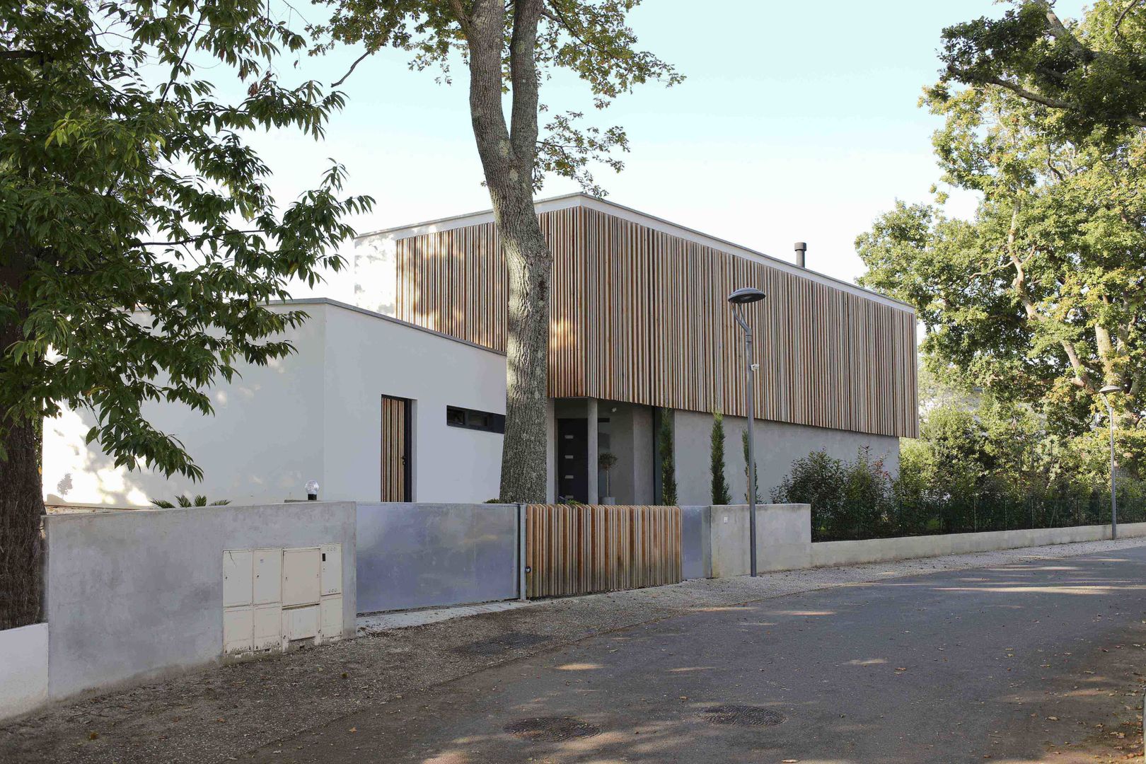 Maison neuve à Biarritz, Atelier d'Architecture Christophe Létot Atelier d'Architecture Christophe Létot บ้านและที่อยู่อาศัย