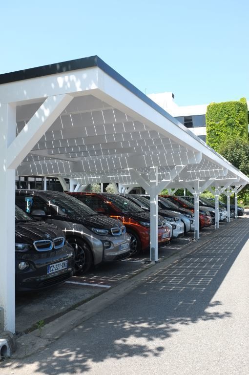 Solar-Glas-Carport, Solarterrassen & Carportwerk GmbH Solarterrassen & Carportwerk GmbH Nhà để xe/nhà kho phong cách hiện đại Garages & sheds