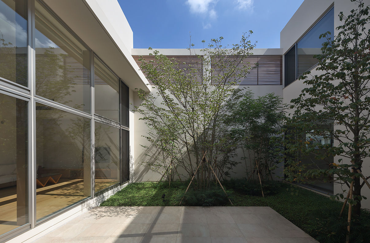 Lucent Court House, Atelier Square Atelier Square حديقة