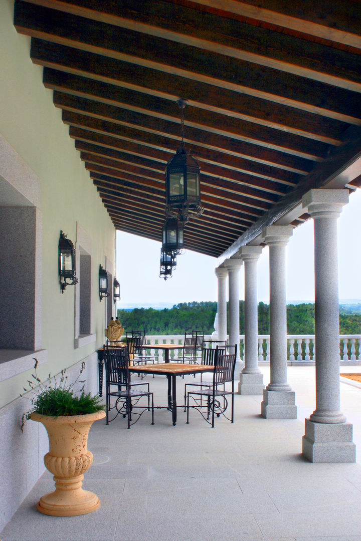 Pergola voladizo homify Jardines de estilo rústico Marquesinas, toldos e invernaderos