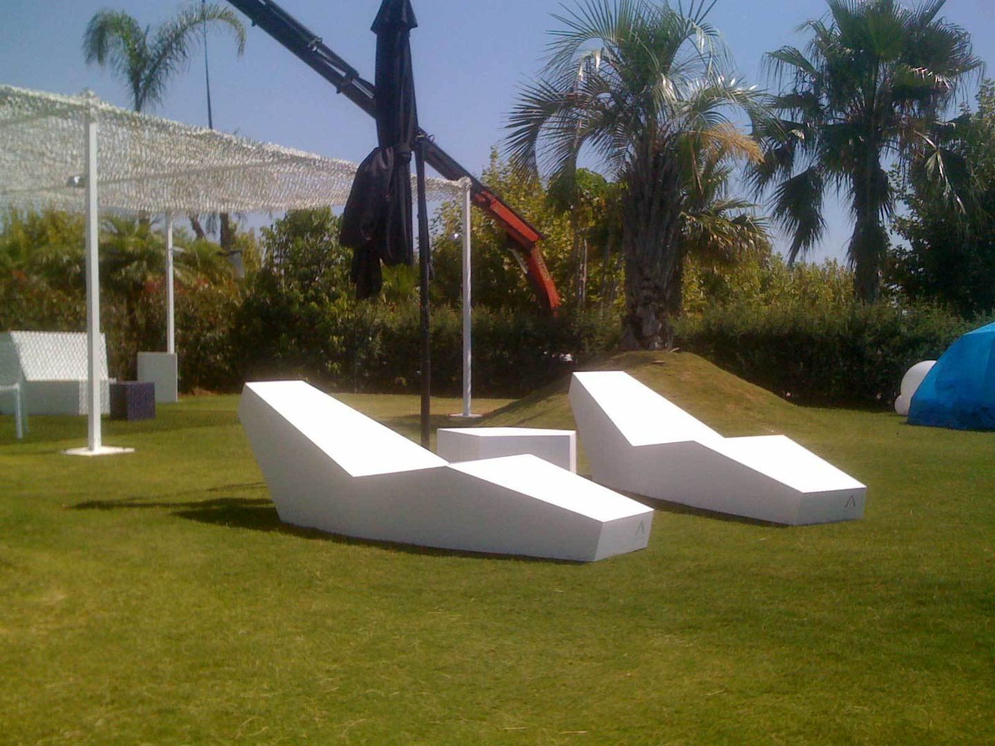 IWA COLLECTION, FANSTUDIO__Architecture & Design FANSTUDIO__Architecture & Design Piscinas minimalistas