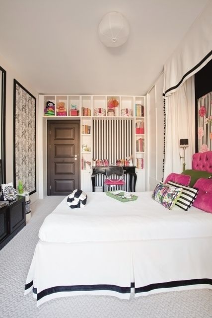 homify Tropical style bedroom