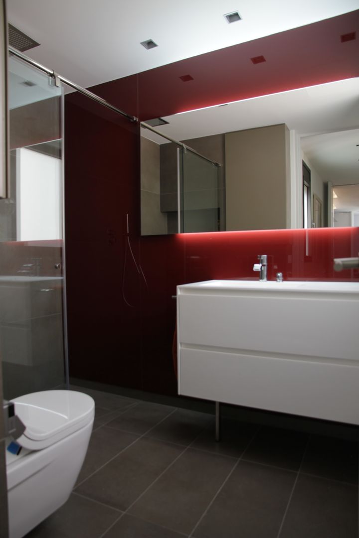 bathroom FG ARQUITECTES Banheiros modernos