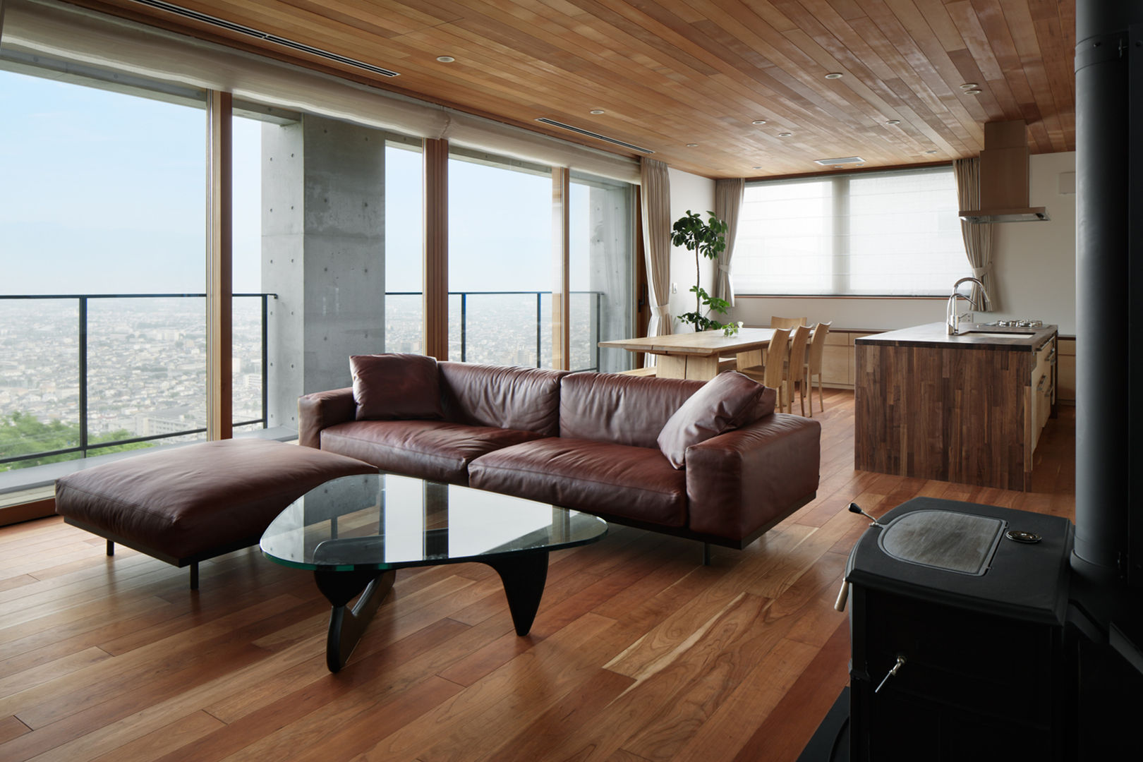 027甲府 I さんの家, atelier137 ARCHITECTURAL DESIGN OFFICE atelier137 ARCHITECTURAL DESIGN OFFICE Living room لکڑی Wood effect