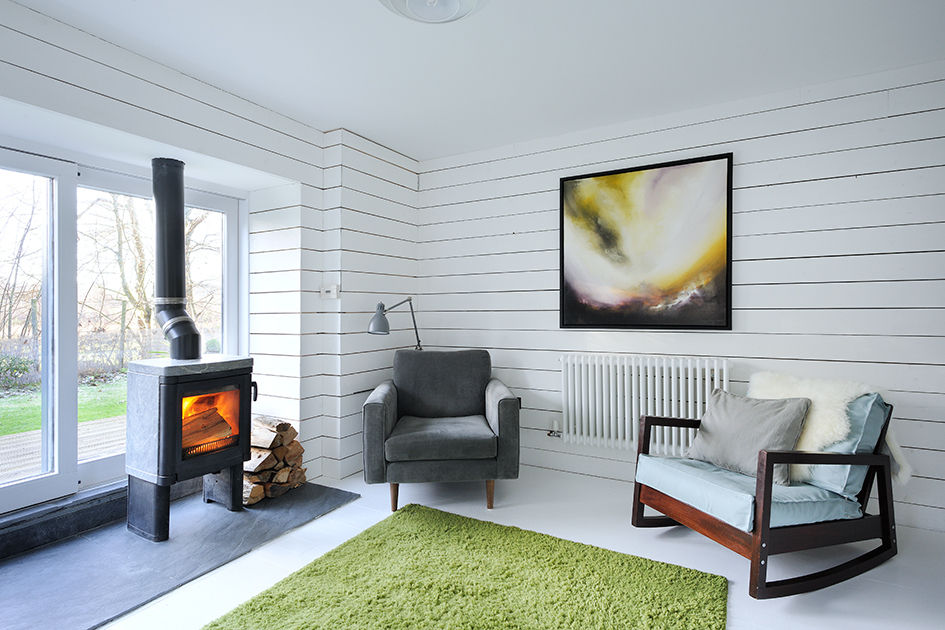 Heath Cottage Living Room homify Гостиная в стиле модерн refurbishment,renovation,cottage,scotland,white,scandinavian,timber,stove,painting