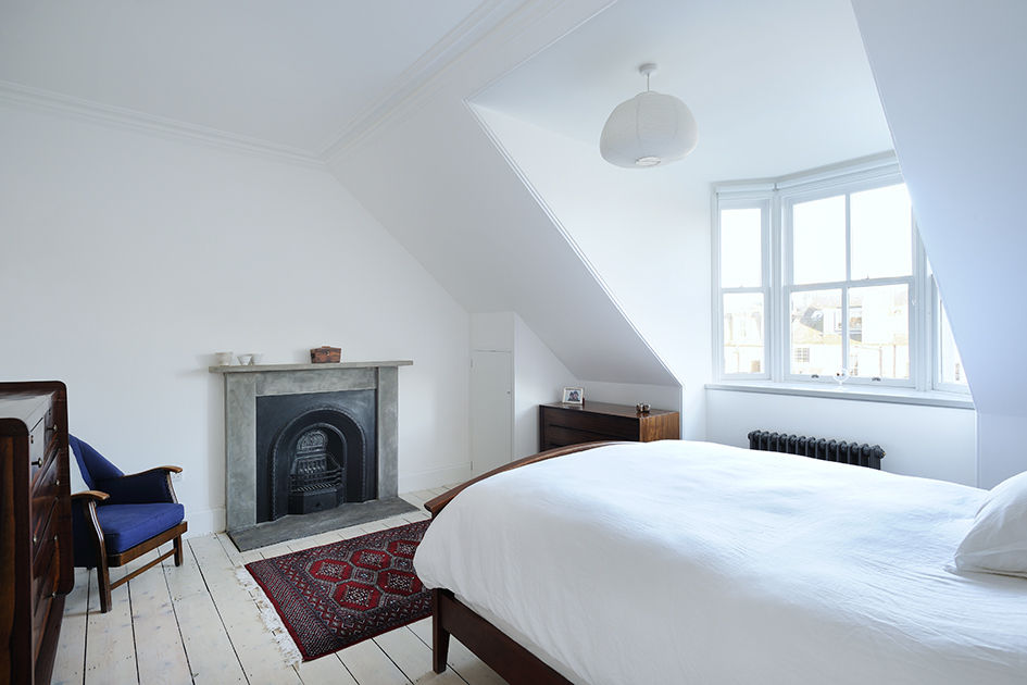 South Crown Street Bedroom homify Modern style bedroom refurbishment,renovation,bedroom,aberdeen,scotland,timber,white