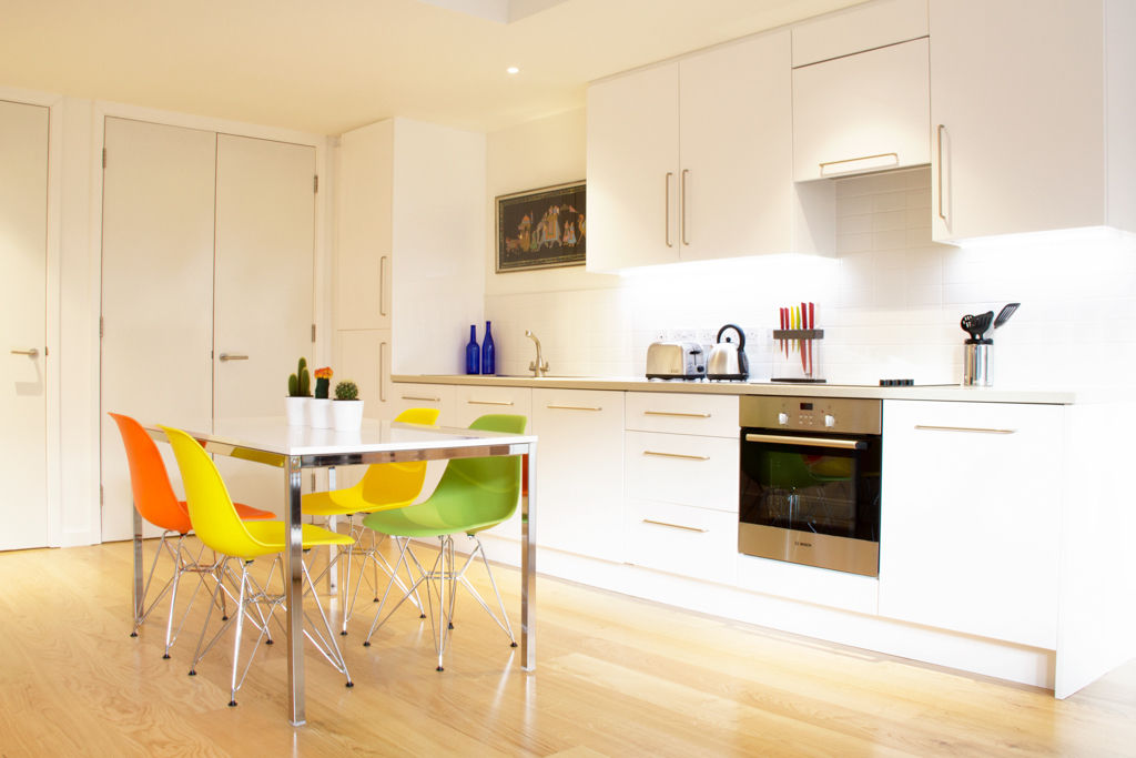 Hampstead Heath Apartment Bhavin Taylor Design Modern kitchen