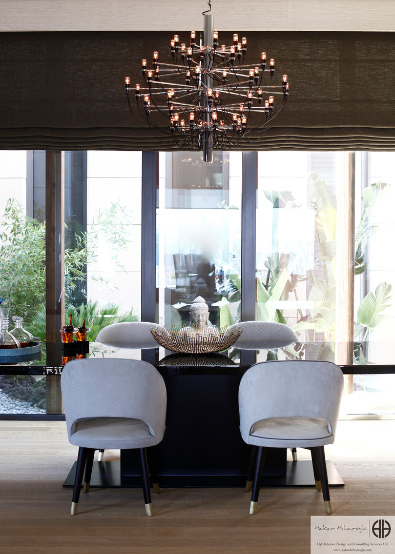 homify Modern dining room