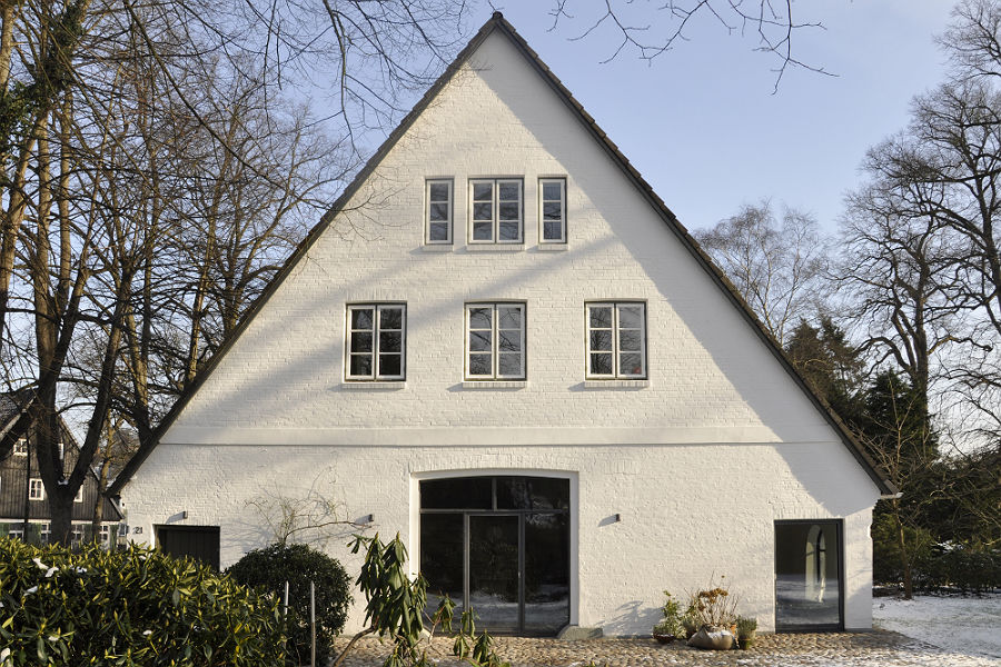 Umbau und Sanierung eines Fachhallenhauses, BUB architekten bda BUB architekten bda Casas de estilo minimalista