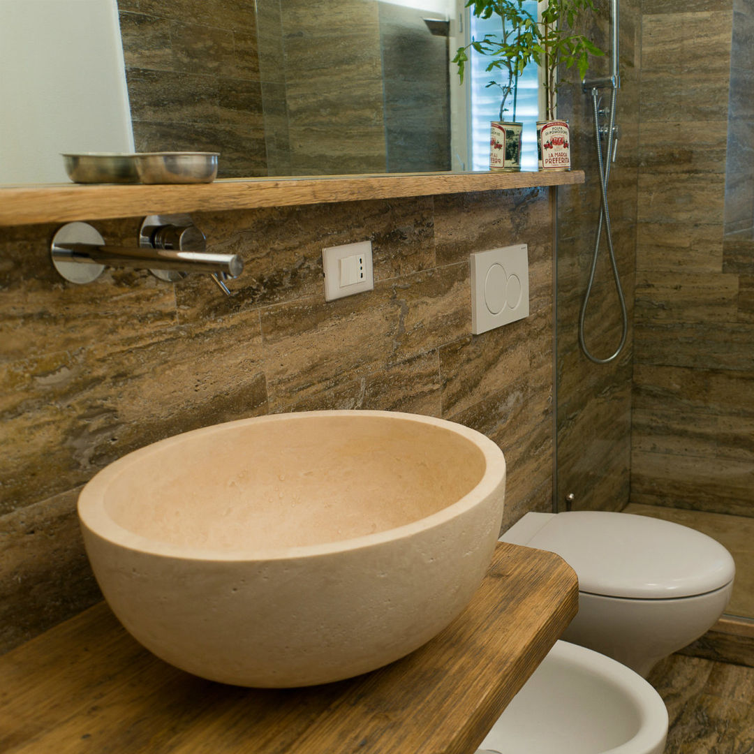 Travertine bathroom with stone sink Pietre di Rapolano Modern bathroom Stone