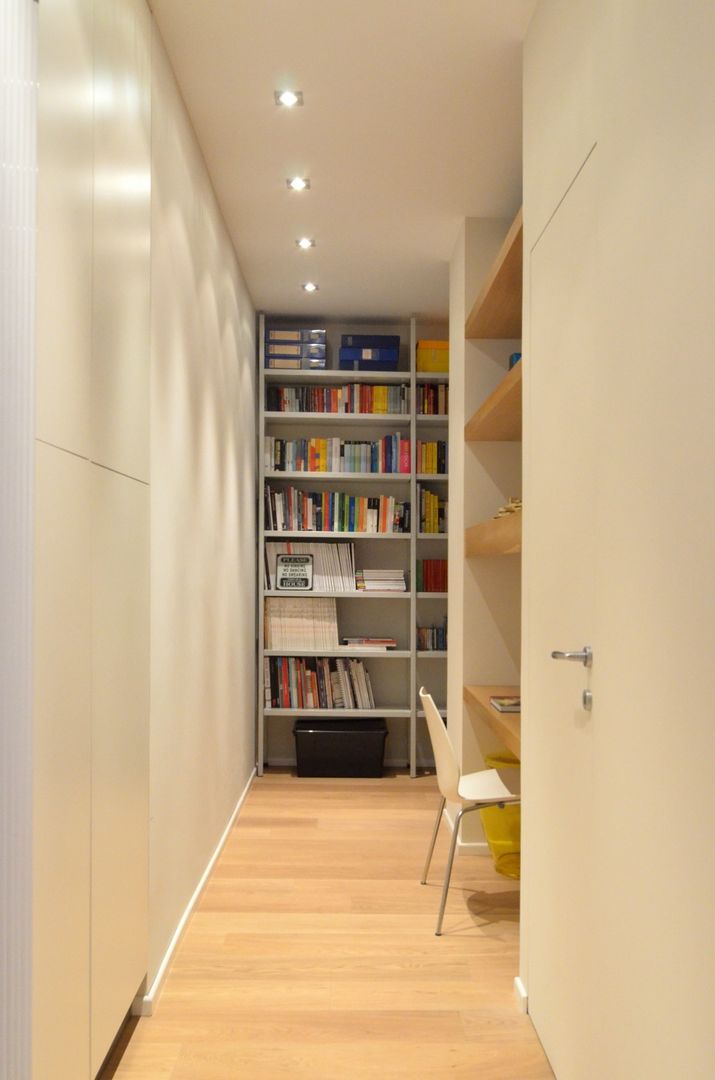 Ispirazione nordica, ministudio architetti ministudio architetti 書房/辦公室