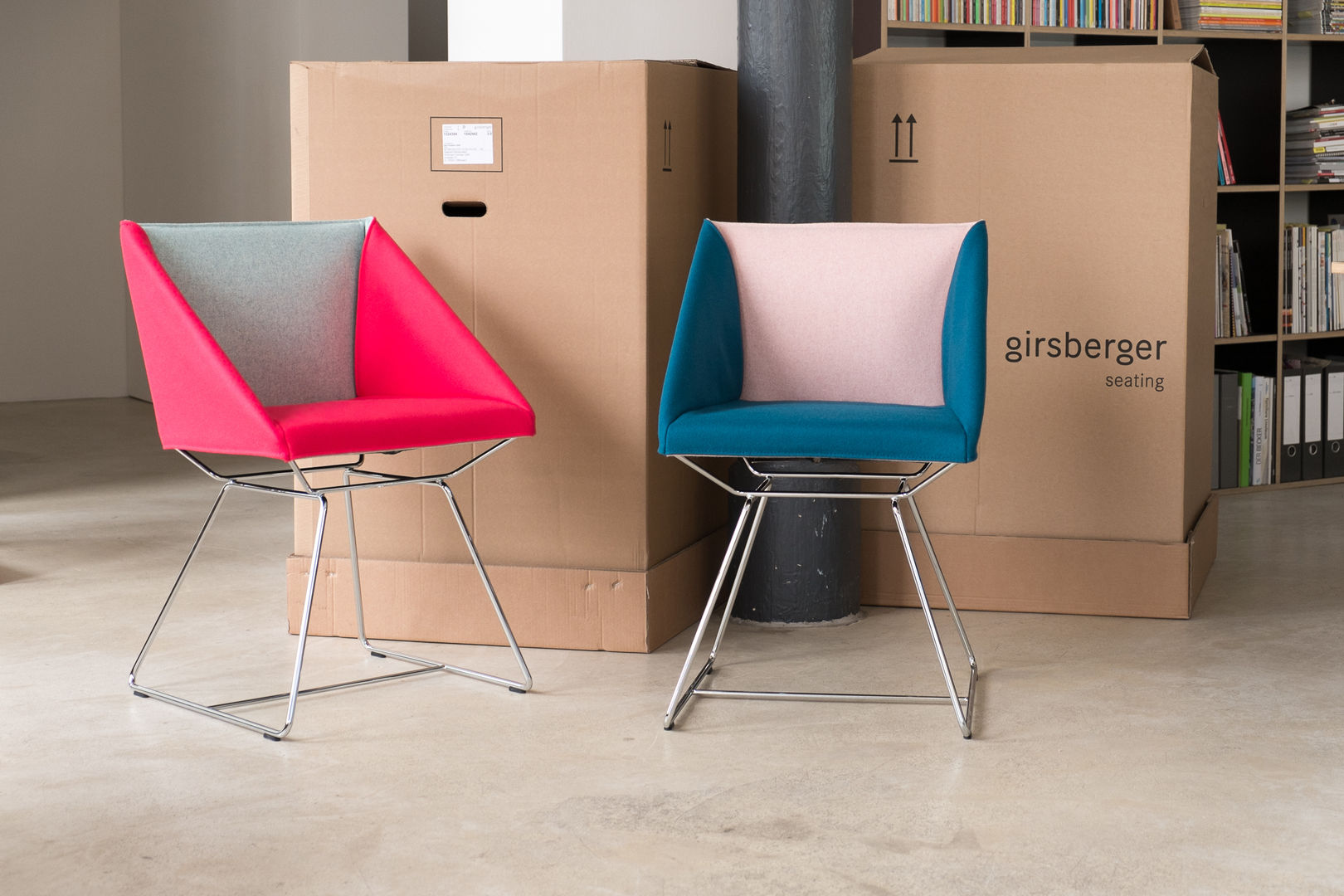 Girsberger SCHLAUFENSTUHL, Designstudio speziell® Designstudio speziell® Modern dining room Chairs & benches