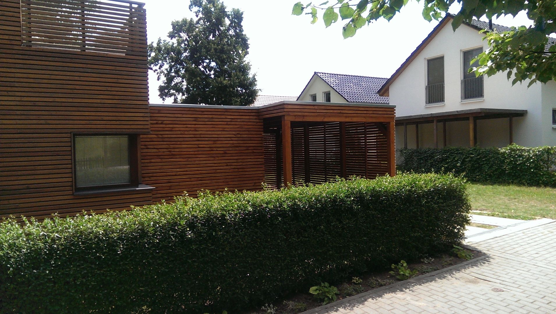 passend zum Haus, Märkischer Holzbau Märkischer Holzbau Nhà để xe/nhà kho phong cách hiện đại Garages & sheds