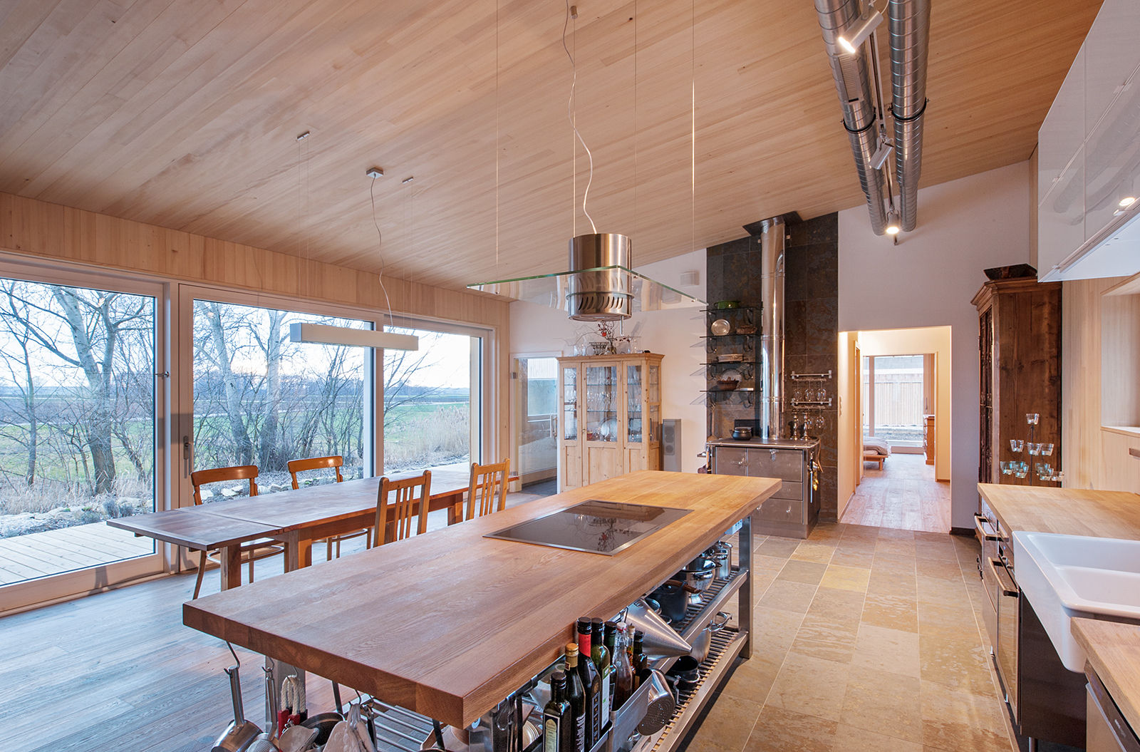 Energieeffizienter Bungalow im Weißtannenkleid, Abendroth Architekten Abendroth Architekten Kitchen