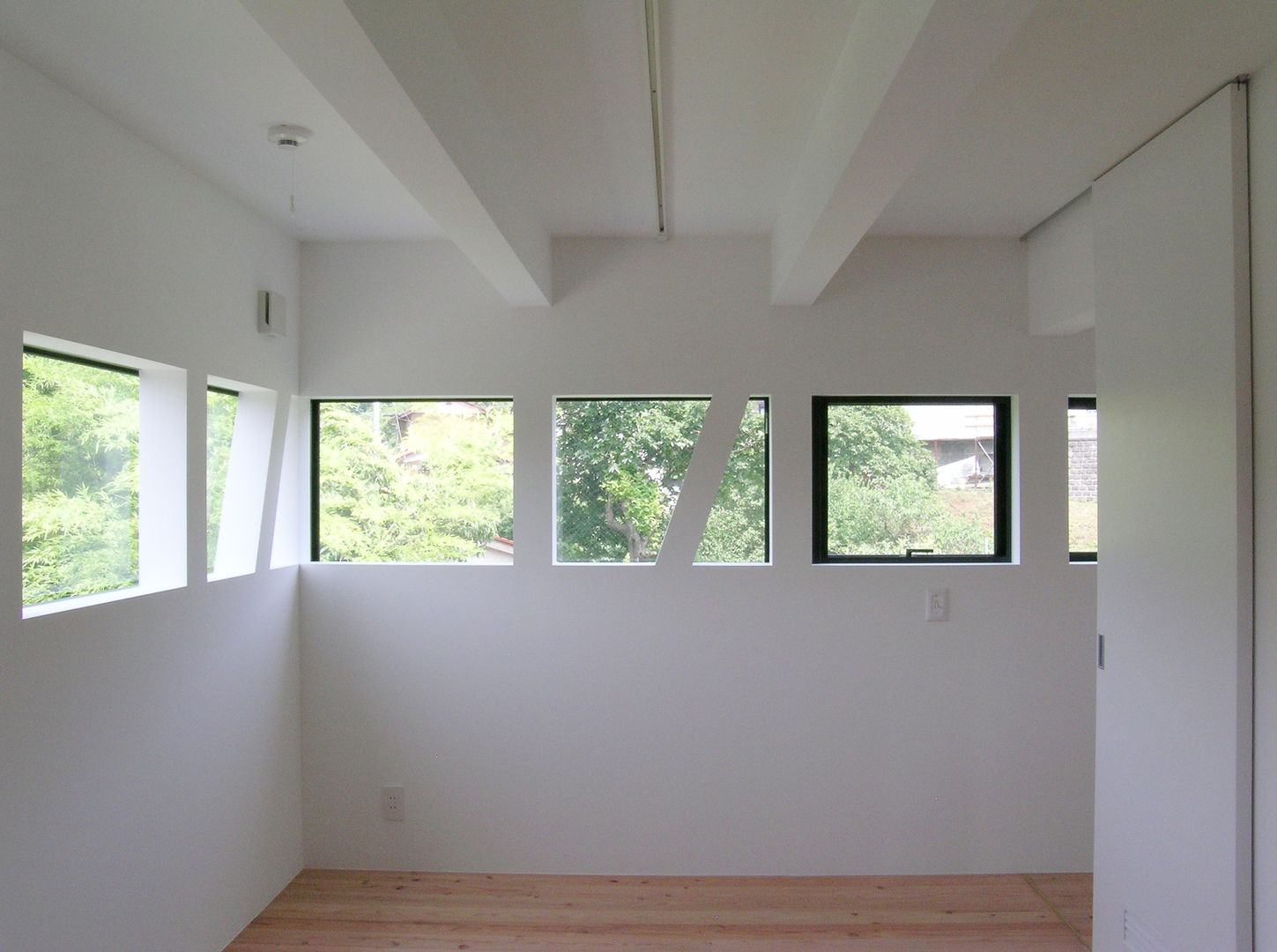 Master bedroom 株式会社小島真知建築設計事務所 / Masatomo Kojima Architects Kamar Tidur Modern