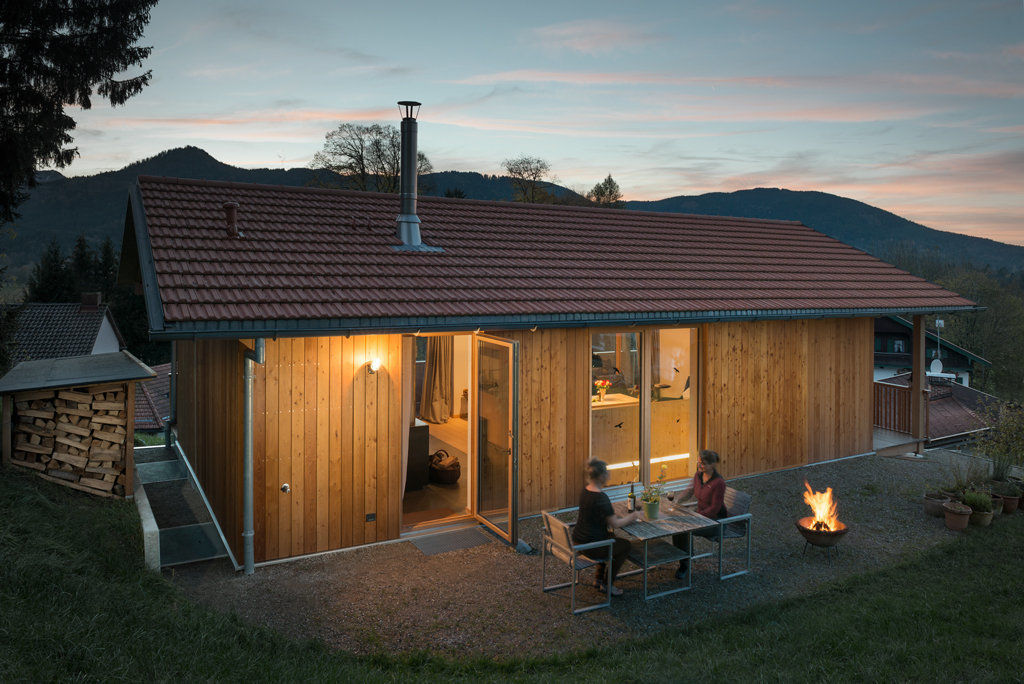 Haus in den Bergen , peter glöckner architektur peter glöckner architektur Casas rurales