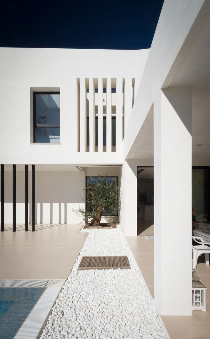 Vivienda Avilés-Ramos, Ceres A+D Ceres A+D 現代房屋設計點子、靈感 & 圖片